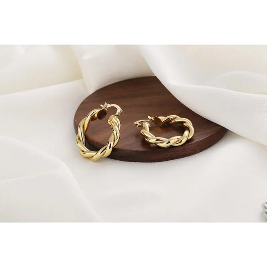 Fashion Ear Rings Ear Buckles Geometric Winding Fried Dough Twists Simple Temperament Versatile Circle Earrings Valentine