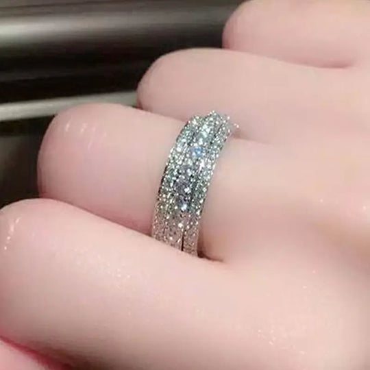 Sparkling Rings with CZ Luxury Wedding Bands Accessories for Womenfashion Versatile Female Jewelry